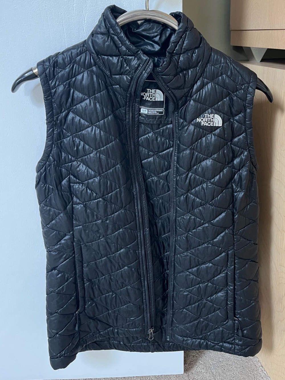 The North Face Black Quilted Women's Insulated Vest